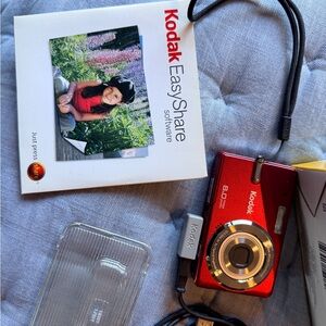 Kodak Red Digital Camera with EasyShare Software